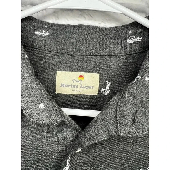 Marine Layer Shirt Men's Med Gray Long Sleeve Button Up Indian Bow And Arrow. - Picture 5 of 9